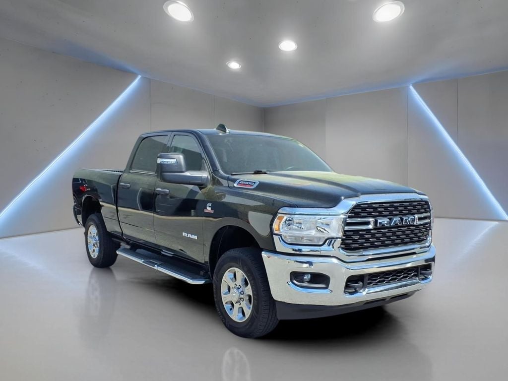 2024 RAM 2500 Big Horn Crew Cab 4x4 DIESEL!!!