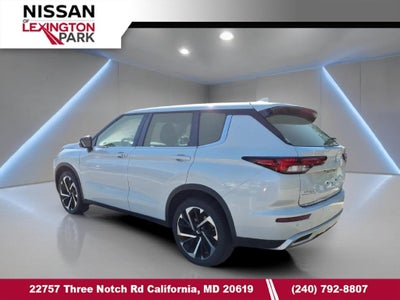 2022 Mitsubishi Outlander SE - Apple CarPlay