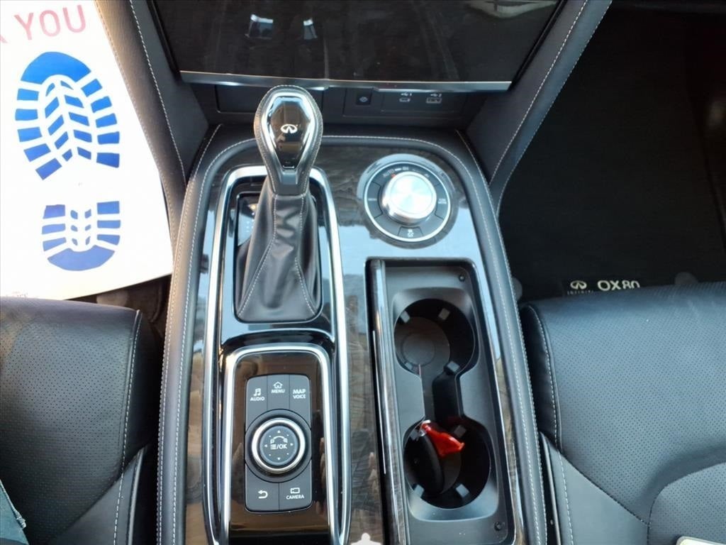 2024 INFINITI QX80 LUXE ONE OWNER!!